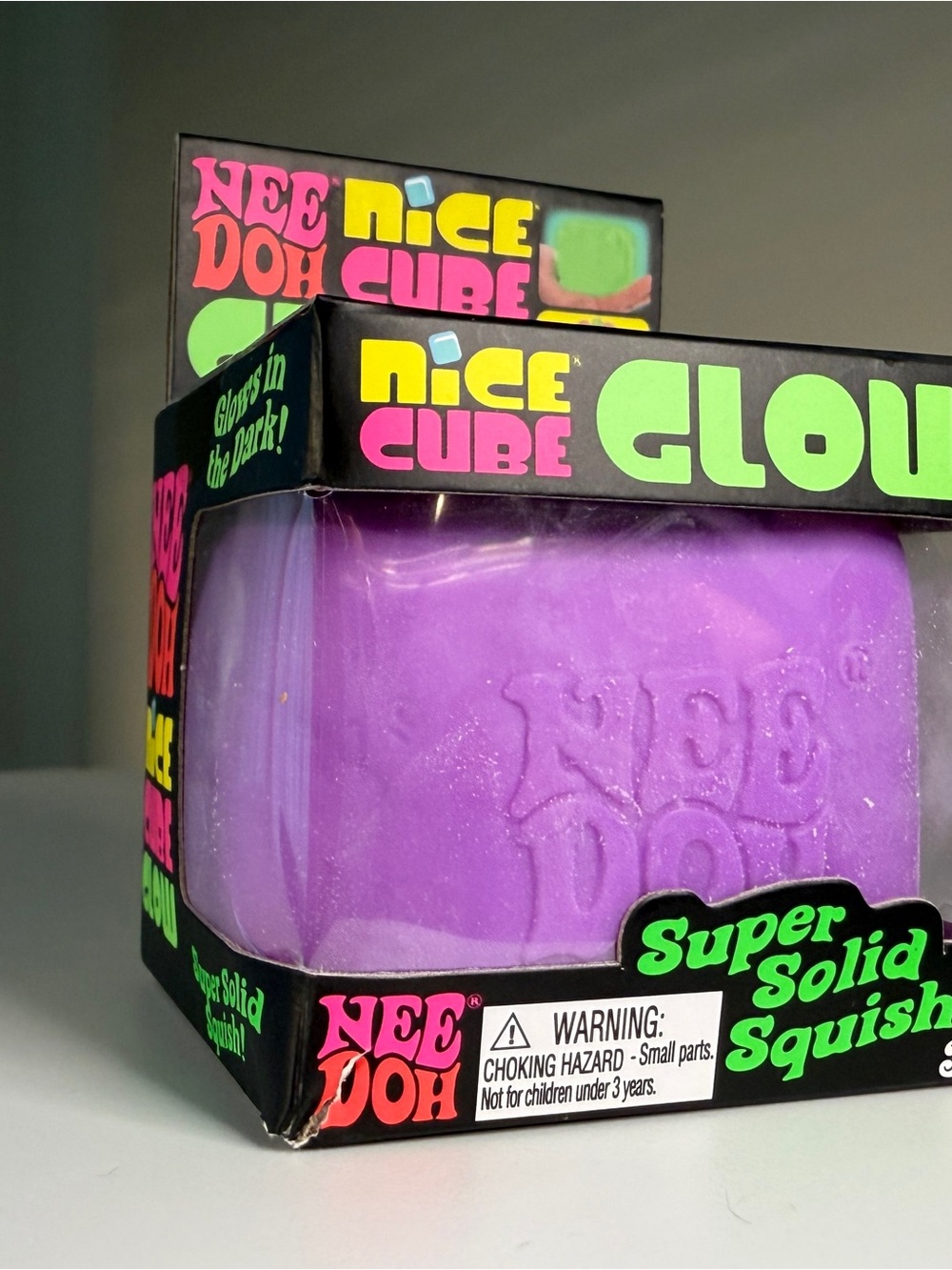 NeeDoh Nice Cube Glow - Purple Super Solid Squish